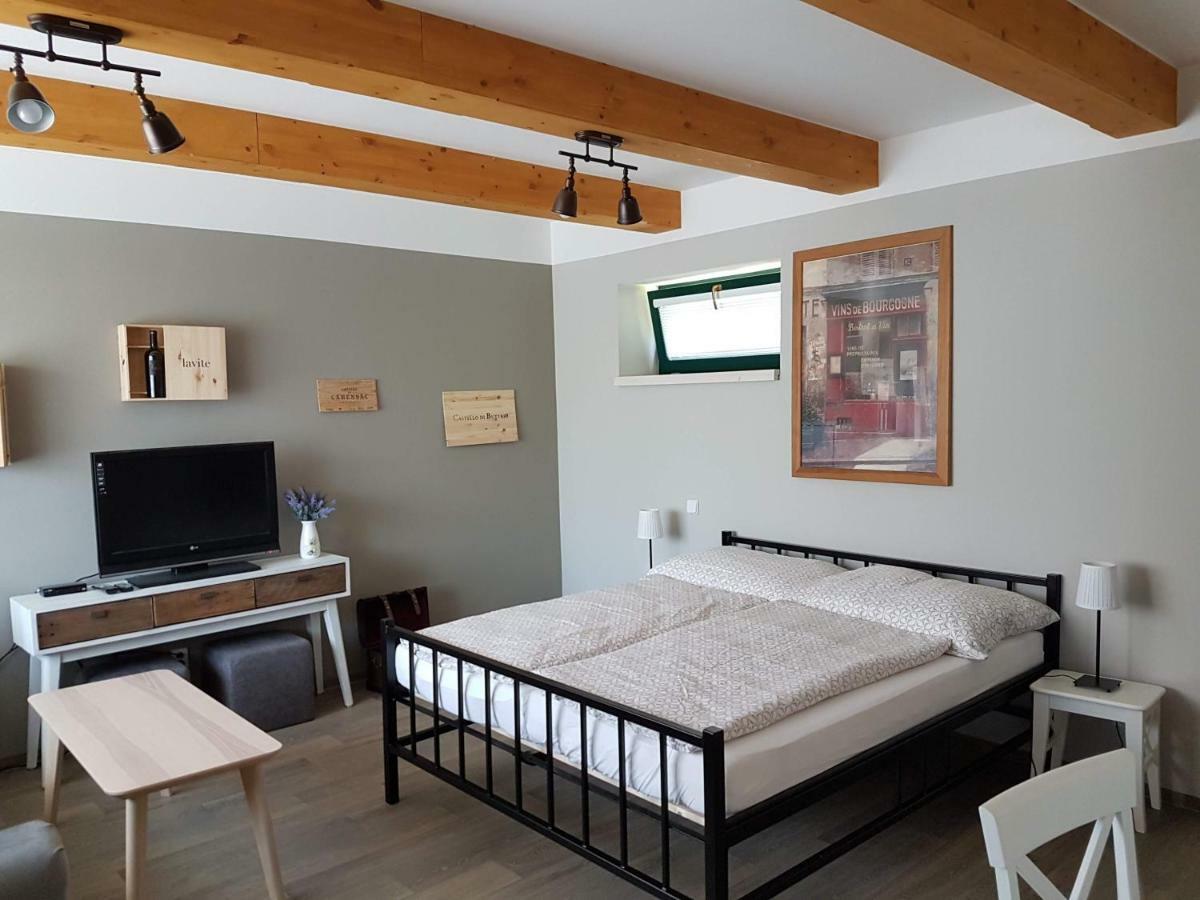 Apartament Vinas Vizovice Zewnętrze zdjęcie